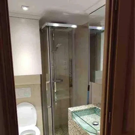 Lovely Medieval 1-bedroom In Le Marais Appartement Parijs